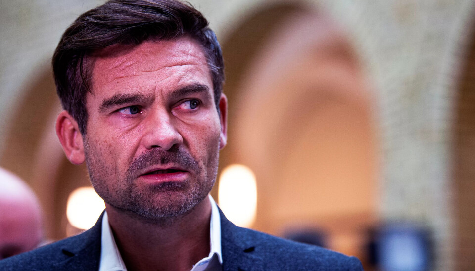 Sjeføkonom Roger Bjørnstad i LO frykter konsekvensene av ytterligere to rentehopp. Sjeføkonom Roger Bjørnstad i LO frykter konsekvensene av ytterligere to rentehopp.