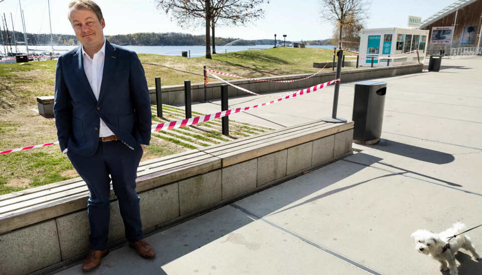 PÅ JOBB: Aker Brygge og Tjuvholmen er ikke Wiborgs nabolag, han bor i Moss, men var på jobb i Stortinget da Fagbladet møtte ham i slutten av april. PÅ JOBB: Aker Brygge og Tjuvholmen er ikke Wiborgs nabolag, han bor i Moss, men var på jobb i Stortinget da Fagbladet møtte ham i slutten av april.