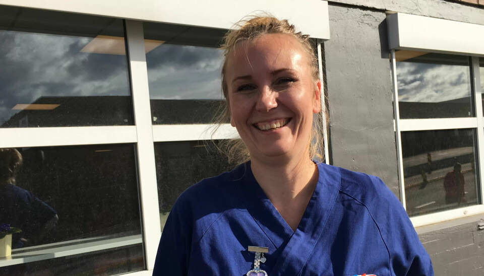 ENGASJERT: – Jeg er engasjert og for jobben min sin skyld håper jeg de rødgrønne fortsetter. Det er viktig å styrke det offentlige og hindre privatisering, sier Rita Einarsen ENGASJERT: – Jeg er engasjert og for jobben min sin skyld håper jeg de rødgrønne fortsetter. Det er viktig å styrke det offentlige og hindre privatisering, sier Rita Einarsen