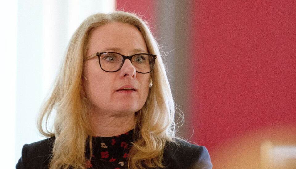 Arbeids- og sosialminister Anniken Hauglie (H). Arbeids- og sosialminister Anniken Hauglie (H).
