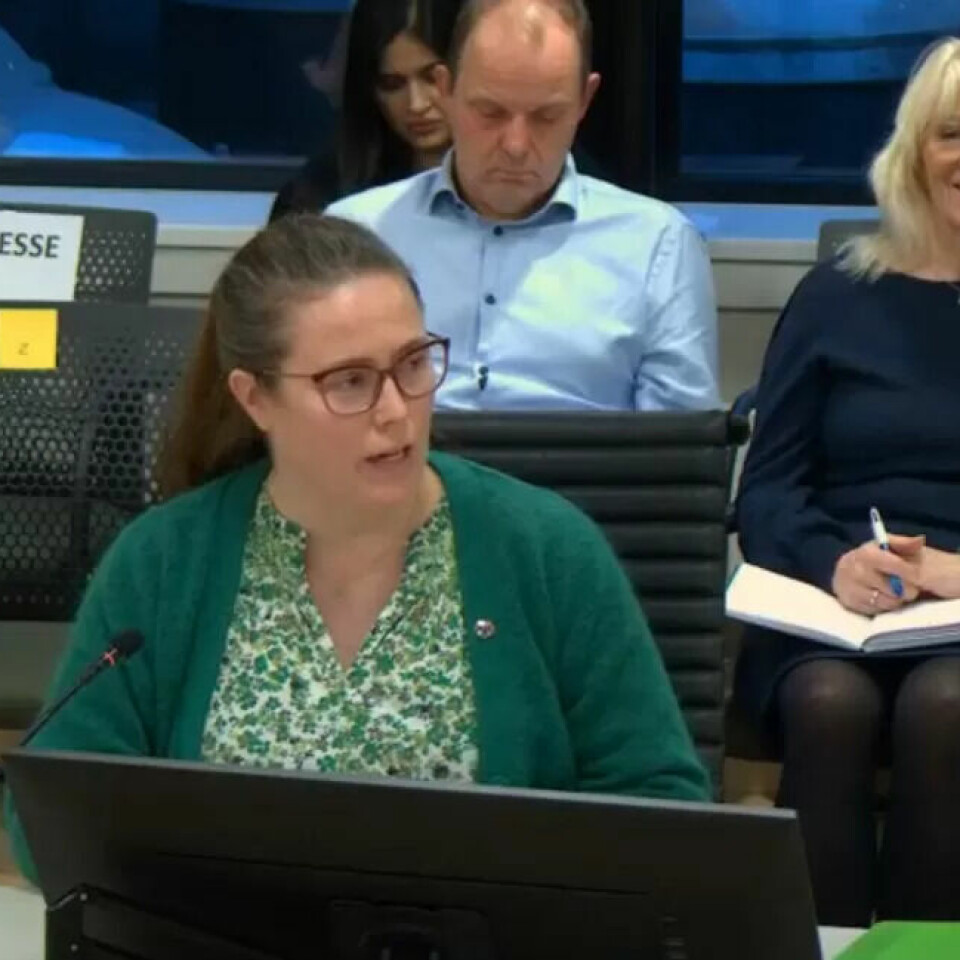 NTL-leder Kjersti Barsok sier det er et tungt offer om de må oppgi hovedlønnstabellen. NTL-leder Kjersti Barsok sier det er et tungt offer om de må oppgi hovedlønnstabellen.