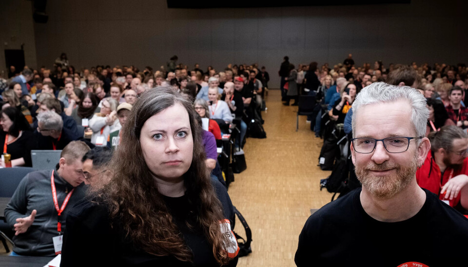 KRITIKERE: Tillitsvalgte Maria Aksberg fra Fagforbundet og Eystein Garberg i El og IT Forbundet. KRITIKERE: Tillitsvalgte Maria Aksberg fra Fagforbundet og Eystein Garberg i El og IT Forbundet.