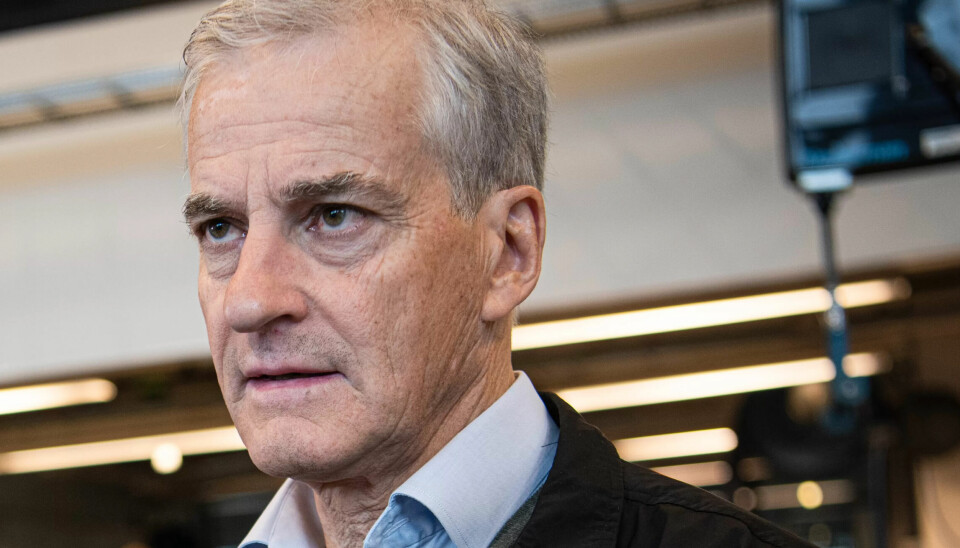 Statsminister Jonas Gahr Støre sier regjeringen ser på to ulike varianter av makspris, men at det finnes argumenter mot begge løsningene. Statsminister Jonas Gahr Støre sier regjeringen ser på to ulike varianter av makspris, men at det finnes argumenter mot begge løsningene.