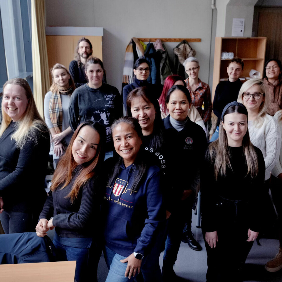 KLAR FOR FAGBREV: (ingen rekkefølge) Christine Corucaru, Lillian Staicu, Nuparat Raipimai, Superlak Srirong, Jeca Clarion, Birute Pacieviciene, Alexandra Petruta Grigorean, Kaminska Parycja, Matulewicz Sabina, Laurinaviciue Vaiva, Johannesen Tiangkham c, Duangporn Skulstad, Dereje Beyene, Biruk Worgassa, Jolanta Tarasinska, Joy Chariya, Susanne Mugge og Solomon Mengashe. Rene schmideke Monika serafin KLAR FOR FAGBREV: (ingen rekkefølge) Christine Corucaru, Lillian Staicu, Nuparat Raipimai, Superlak Srirong, Jeca Clarion, Birute Pacieviciene, Alexandra Petruta Grigorean, Kaminska Parycja, Matulewicz Sabina, Laurinaviciue Vaiva, Johannesen Tiangkham c, Duangporn Skulstad, Dereje Beyene, Biruk Worgassa, Jolanta Tarasinska, Joy Chariya, Susanne Mugge og Solomon Mengashe. Rene schmideke Monika serafin