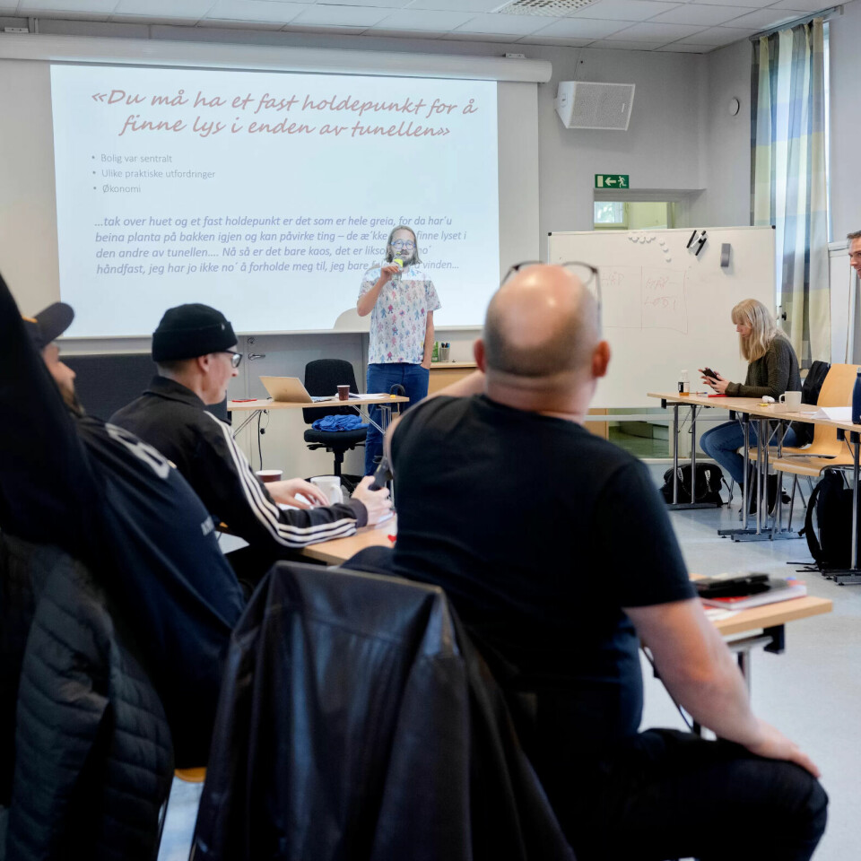 KLASSEROMSUNDERVISNING: Elevene ved Erfaringsskolen i Oslo har forelesning om håp. KLASSEROMSUNDERVISNING: Elevene ved Erfaringsskolen i Oslo har forelesning om håp.