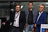 ANB-redaktør Kjell Werner (til høyre) mener LO Medias oppkjøp blir en god løsning for Avisenes Nyhetsbyrå. Her sammen med ANB-journalistene Helge Rønning Birkelund og Aslak Bodahl.