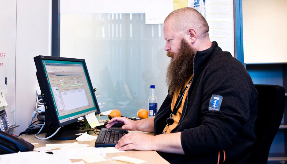 Sosionom Bernt-Leon Hellesø noterer seg en suksess før helgen: Han har skaffet en bostedsløs polakk leiekontrakt. Sosionom Bernt-Leon Hellesø noterer seg en suksess før helgen: Han har skaffet en bostedsløs polakk leiekontrakt.