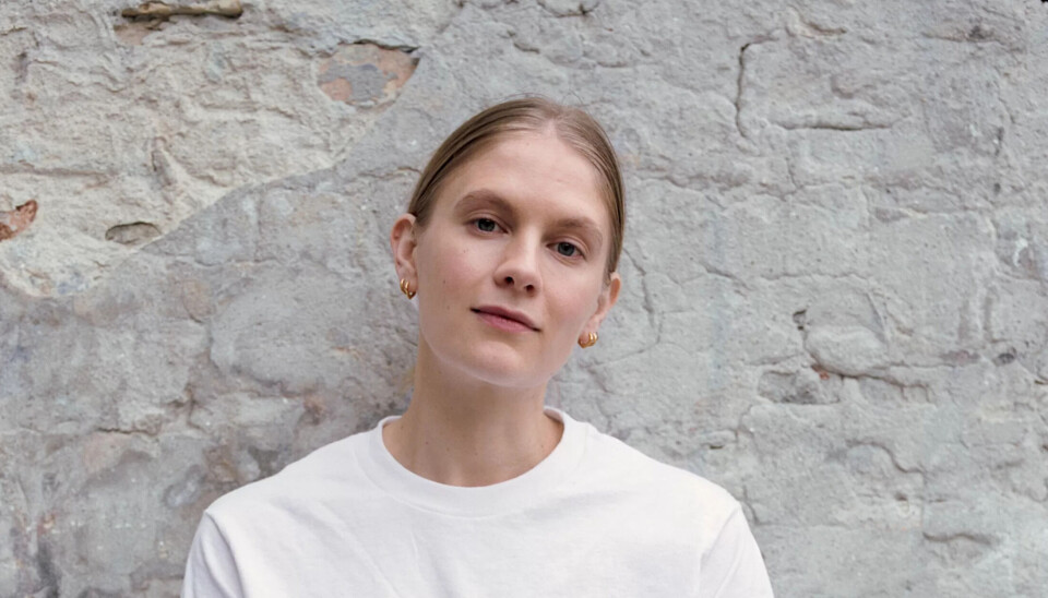 Emma Holten (33) ut mot økonomene: – Omsorgsarbeid er ikke en byrde for samfunnet