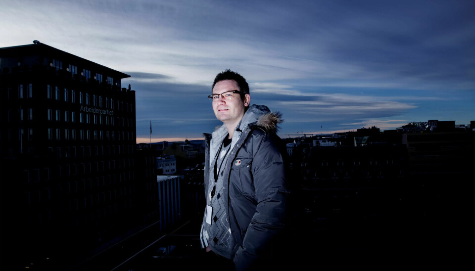 NY MANN: Roger Bjørnstad overtar som LOs sjeføkonom fra 15. mars. Han mener at Arbeiderpartiets rolle er avgjørende for den norske modellen. NY MANN: Roger Bjørnstad overtar som LOs sjeføkonom fra 15. mars. Han mener at Arbeiderpartiets rolle er avgjørende for den norske modellen.