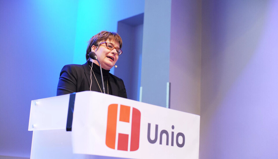 FORHANDLOINGSLEDER UNIO VIRKE: Kari Tangen, Norsk Sykepleierforbund. FORHANDLOINGSLEDER UNIO VIRKE: Kari Tangen, Norsk Sykepleierforbund.