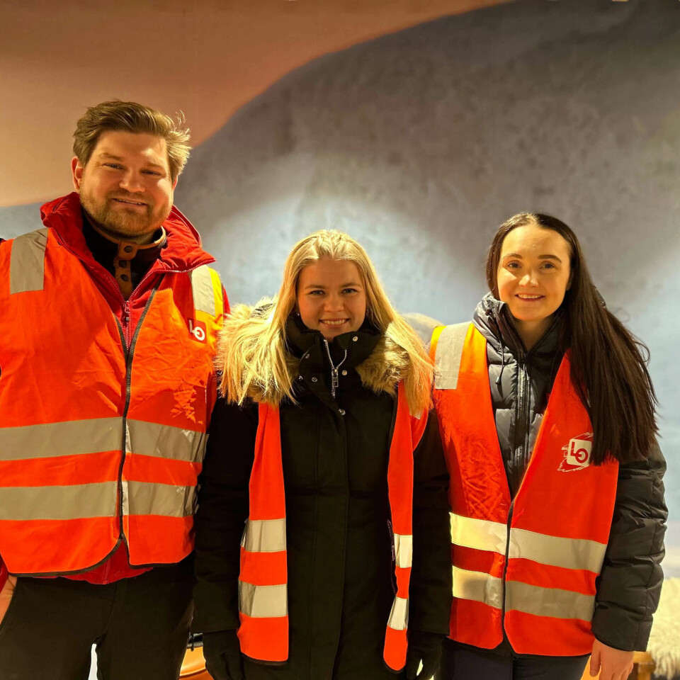 GIKK SAMMEN: Alexander Liane og Jeanette Lea Romslo fra Fagforbundet Ung sentralt sammen med Julie Tendvall (t.h.), som er ungdomstillitsvalgt for Troms. GIKK SAMMEN: Alexander Liane og Jeanette Lea Romslo fra Fagforbundet Ung sentralt sammen med Julie Tendvall (t.h.), som er ungdomstillitsvalgt for Troms.