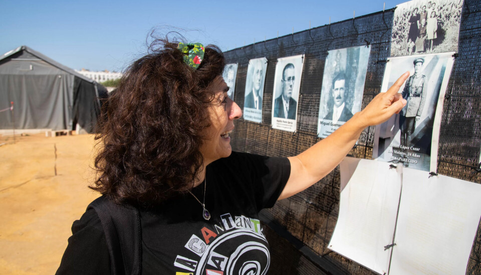 FÅ SPOR: Emma Alonso Huertas er grandniese til bygningsarbeideren Manuel Lòpez Còzar. FÅ SPOR: Emma Alonso Huertas er grandniese til bygningsarbeideren Manuel Lòpez Còzar.