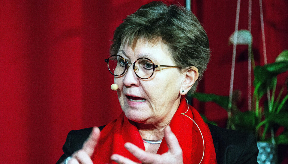 HØYERE TILLEGG: LO Kommune og Mette Nord krever at ansatte i tjenester som har fått større belastning på grunn av koronakrisen skal få høyere ulempetillegg. HØYERE TILLEGG: LO Kommune og Mette Nord krever at ansatte i tjenester som har fått større belastning på grunn av koronakrisen skal få høyere ulempetillegg.