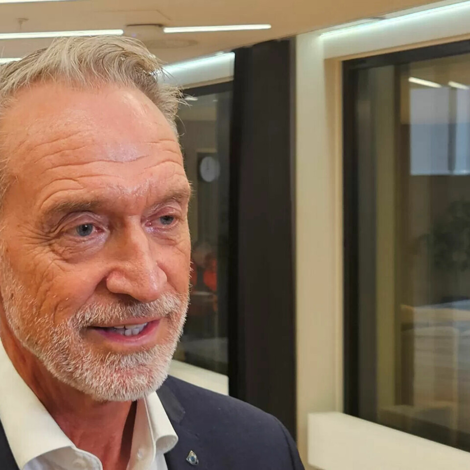 VIL TA DET OPP: Det er naturlig å ta opp aldersgrensa i kommunene nå som det er enighet om en høyere aldersgrense i staten, mener Tor Arne Gangsø i KS. VIL TA DET OPP: Det er naturlig å ta opp aldersgrensa i kommunene nå som det er enighet om en høyere aldersgrense i staten, mener Tor Arne Gangsø i KS.