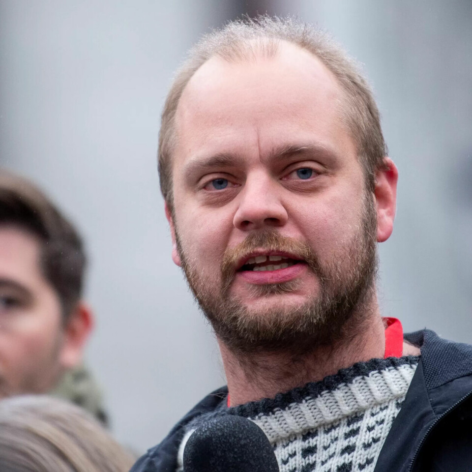 STØTTE: Navs forslag om å teste ut en ny ungdomslønn får i all hovedsak tverrpolitisk støtte. Men Rødt-politiker Mímir Kristjánsson er imidlertid urolig for minst én ting. STØTTE: Navs forslag om å teste ut en ny ungdomslønn får i all hovedsak tverrpolitisk støtte. Men Rødt-politiker Mímir Kristjánsson er imidlertid urolig for minst én ting.
