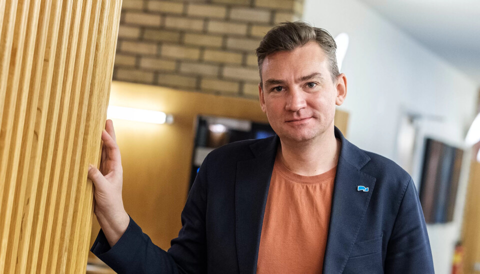 POSITIV: Henrik Asheim tar Nav-forslaget med seg inn i arbeidet med nytt partiprogram: – Dersom Nav Trondheim oppnår gode resultater, er det god grunn til å trekke lærdom av det, skriver Asheim. POSITIV: Henrik Asheim tar Nav-forslaget med seg inn i arbeidet med nytt partiprogram: – Dersom Nav Trondheim oppnår gode resultater, er det god grunn til å trekke lærdom av det, skriver Asheim.