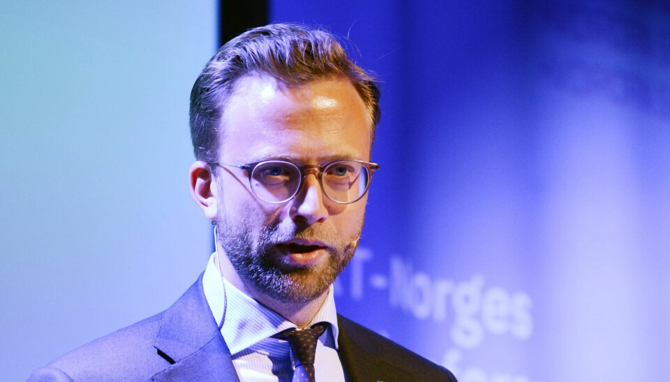 Kommunal- og moderniseringsminister Nikolai Astrup (H) kan ikke love at kommuner som er rammet av koronakrisen, vil få dekket alle ekstra utgifter eller alle tap. (Arkivfoto) Kommunal- og moderniseringsminister Nikolai Astrup (H) kan ikke love at kommuner som er rammet av koronakrisen, vil få dekket alle ekstra utgifter eller alle tap. (Arkivfoto)