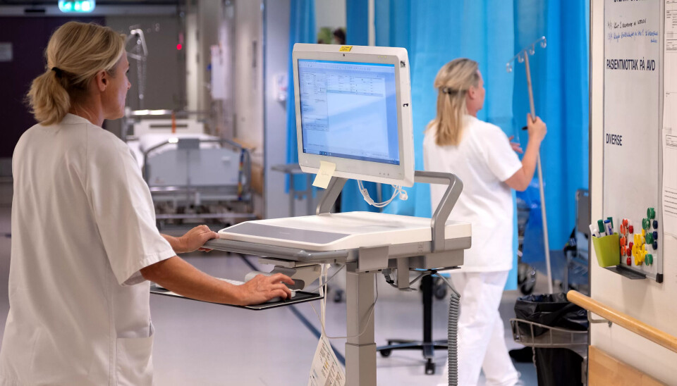 KARTLAGT: I Norsk sykepleierforbunds kartlegging av bemanning i kommunenes helse- og omsorgstjeneste kommer det fram at én av fem sykepleiervakter ikke bemannes av sykepleiere. KARTLAGT: I Norsk sykepleierforbunds kartlegging av bemanning i kommunenes helse- og omsorgstjeneste kommer det fram at én av fem sykepleiervakter ikke bemannes av sykepleiere.