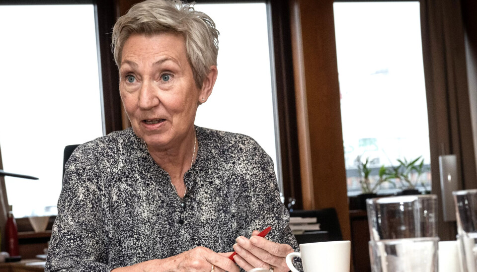 FORNØYD: LO-lederen Peggy Hessen Følsvik sier seg fornøyd med Støres håndtering. FORNØYD: LO-lederen Peggy Hessen Følsvik sier seg fornøyd med Støres håndtering.