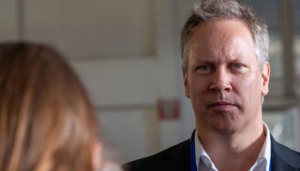 OPPRYDDING: Målet med forslaget om løyvekrav for varebiler er en ryddig næring og at hverdagen til varebilsjåførene skal bli bedre, sier samferdselsminister Jon-Ivar Nygård i en pressemelding. OPPRYDDING: Målet med forslaget om løyvekrav for varebiler er en ryddig næring og at hverdagen til varebilsjåførene skal bli bedre, sier samferdselsminister Jon-Ivar Nygård i en pressemelding.