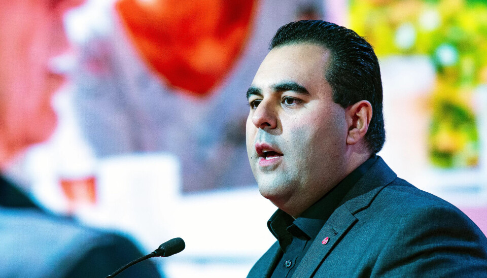 Stortingspresident Masud Gharahkhani er skuffet, etter at presidentskapet på Løvebakken nylig avviste muligheten til å endre feriepengeordningen for stortingsrepresentantene. Stortingspresident Masud Gharahkhani er skuffet, etter at presidentskapet på Løvebakken nylig avviste muligheten til å endre feriepengeordningen for stortingsrepresentantene.