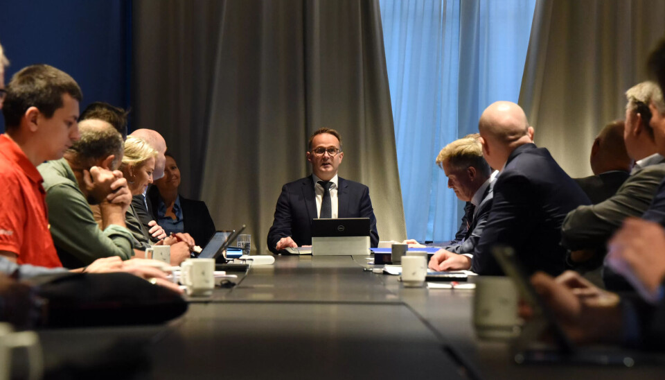 Rikamekleren er klar for ny runde med bussmekling, men er partene klare? Rikamekleren er klar for ny runde med bussmekling, men er partene klare?