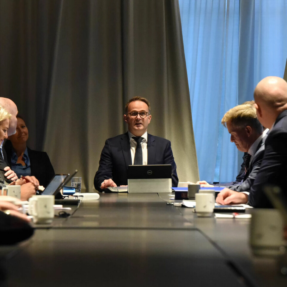 Rikamekleren er klar for ny runde med bussmekling, men er partene klare? Rikamekleren er klar for ny runde med bussmekling, men er partene klare?