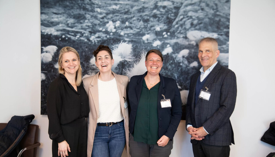 GEMYTTLIG: Ellen Rønning-Arnesen, Sara Henriksen, Christine Olsen og Kim Fangen etter møtet. GEMYTTLIG: Ellen Rønning-Arnesen, Sara Henriksen, Christine Olsen og Kim Fangen etter møtet.