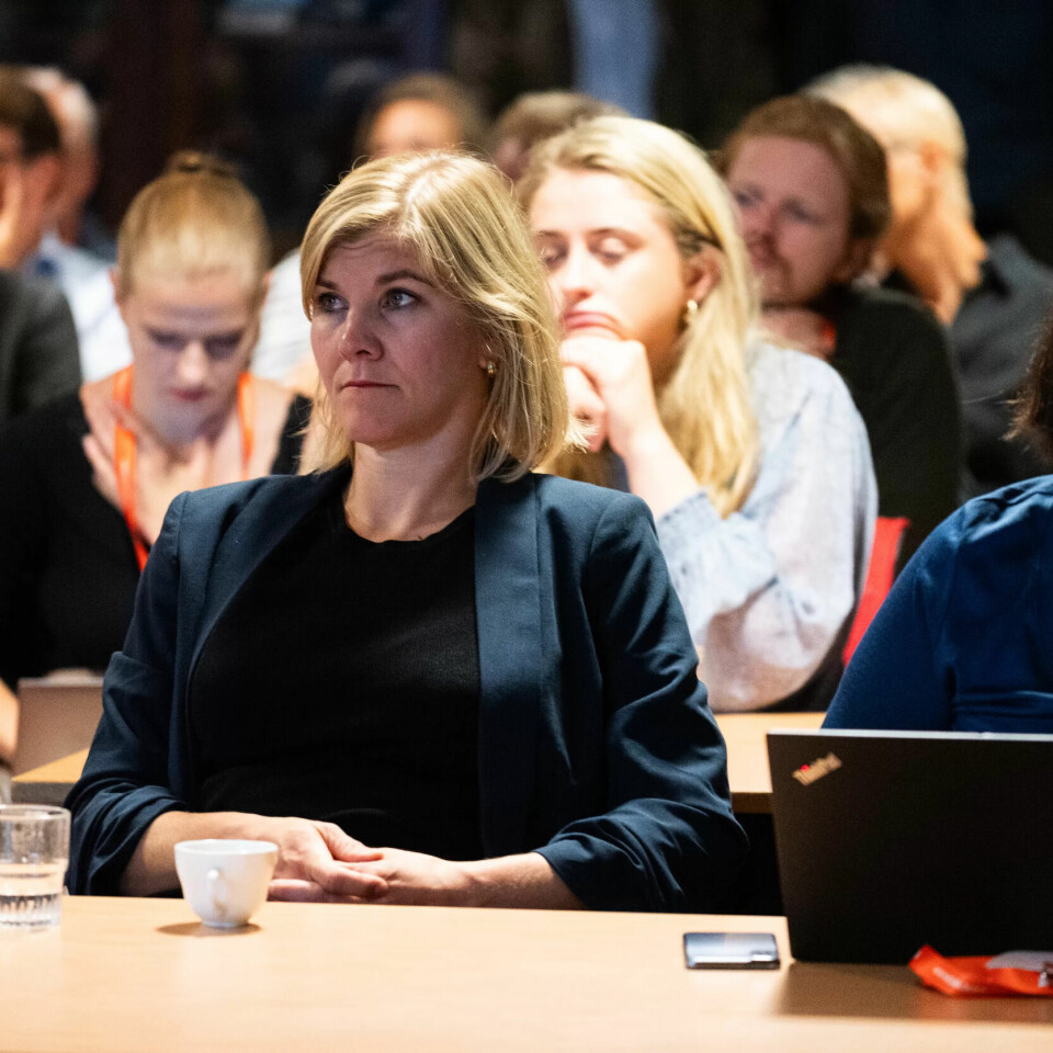 FORFRISKENDE: Statssekretær i Energidepartementet, Elisabeth Sæther, mener rapporten om lokal aksept for vindkraft er forfriskende konkret. FORFRISKENDE: Statssekretær i Energidepartementet, Elisabeth Sæther, mener rapporten om lokal aksept for vindkraft er forfriskende konkret.
