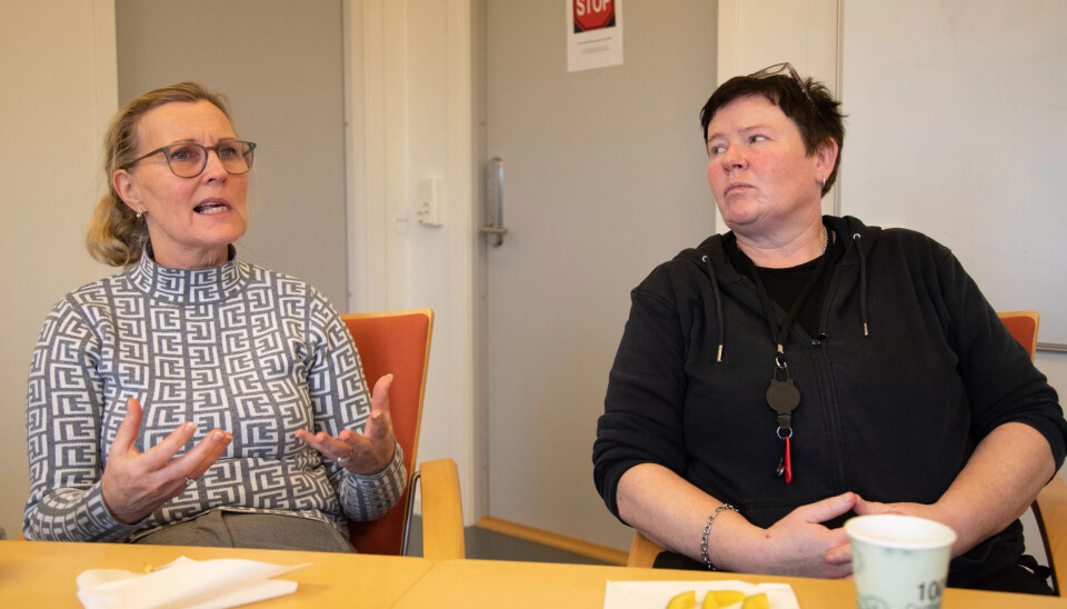 BYGGER KOMPETANSE: Anne Lise Aadahl er leder for Støttespillerne som styrke det direkte arbeidet med ungdommen og med institusjonene som system. Miljøarbeider Mirjam Nuttall (til høyre) er en av støttespillerne. BYGGER KOMPETANSE: Anne Lise Aadahl er leder for Støttespillerne som styrke det direkte arbeidet med ungdommen og med institusjonene som system. Miljøarbeider Mirjam Nuttall (til høyre) er en av støttespillerne.