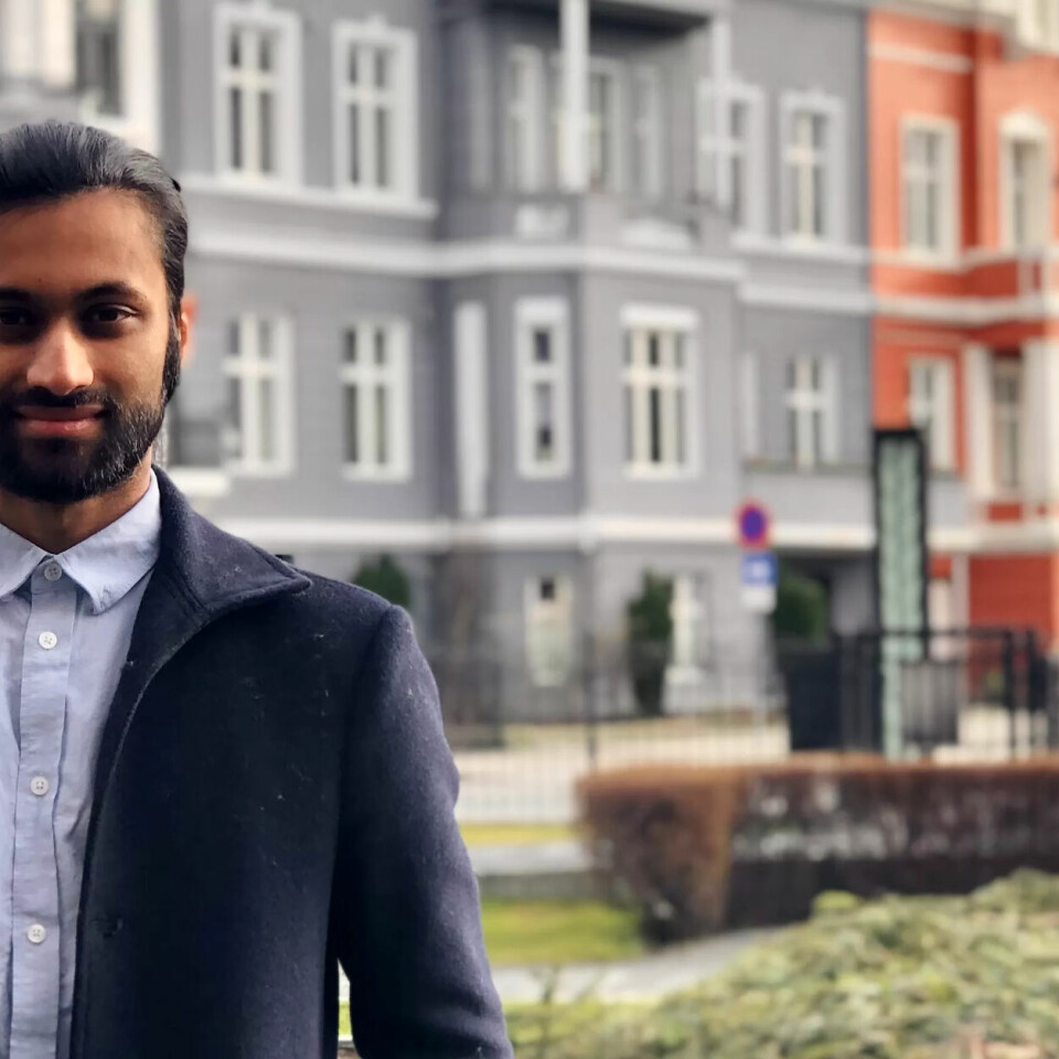 HOLDER IKKE: Studentkontakt i Fagforbundet Vestland, Jeron Joseph, er ikke fornøyd med at studenter tilbys lån og ikke stipend. HOLDER IKKE: Studentkontakt i Fagforbundet Vestland, Jeron Joseph, er ikke fornøyd med at studenter tilbys lån og ikke stipend.