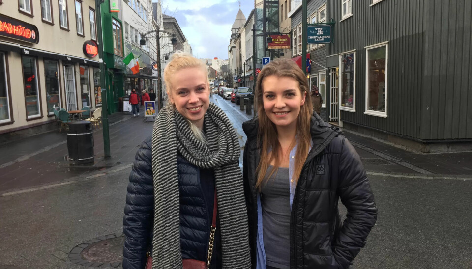 VET HVA DE VIL HA: Petra Frimannsdottir (t.h.) og Gudmunda Palmadottir skal stemme på lørdag, men akkurat hvilket parti vet de ikke dagen før valget. VET HVA DE VIL HA: Petra Frimannsdottir (t.h.) og Gudmunda Palmadottir skal stemme på lørdag, men akkurat hvilket parti vet de ikke dagen før valget.