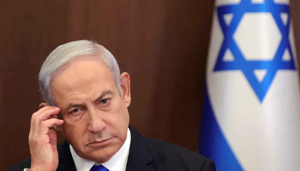 KRAV: DEmonstrantene og de streikende krever at statsminister Benjamin Netanyahu inngår våpenhvile. KRAV: DEmonstrantene og de streikende krever at statsminister Benjamin Netanyahu inngår våpenhvile.