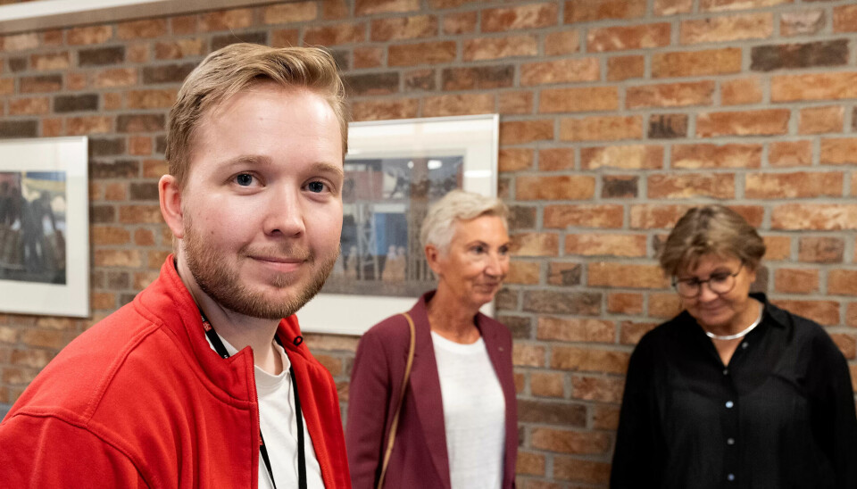 PROTESTERER: Leder av Fagforbundet i Trondheim, Mats Monsen. Bildet er tatt ved en tidligere anledning, sammen med LO-leder Peggy Hessen Følsvik og Fagforbundet-leder Mette Nord. PROTESTERER: Leder av Fagforbundet i Trondheim, Mats Monsen. Bildet er tatt ved en tidligere anledning, sammen med LO-leder Peggy Hessen Følsvik og Fagforbundet-leder Mette Nord.