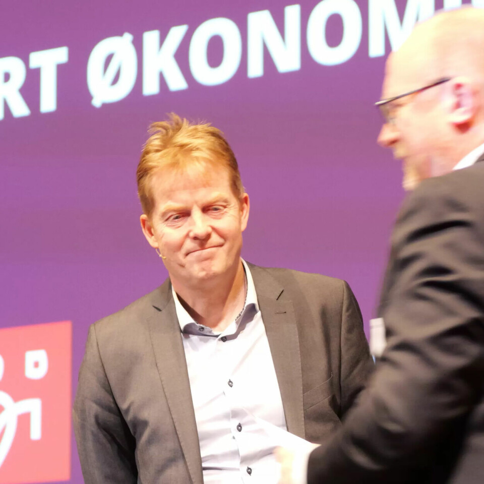 KONFERANSE: Pål Lønseth saman med Trond Finstad som sit i arbeidsutvalet og leiinga i Fagforbundet. Svart Økonomikonferansen er arrangert av Fagforbundet og NTL og set søkelys på alt frå lønstjuveri til skatteunndragelse. KONFERANSE: Pål Lønseth saman med Trond Finstad som sit i arbeidsutvalet og leiinga i Fagforbundet. Svart Økonomikonferansen er arrangert av Fagforbundet og NTL og set søkelys på alt frå lønstjuveri til skatteunndragelse.