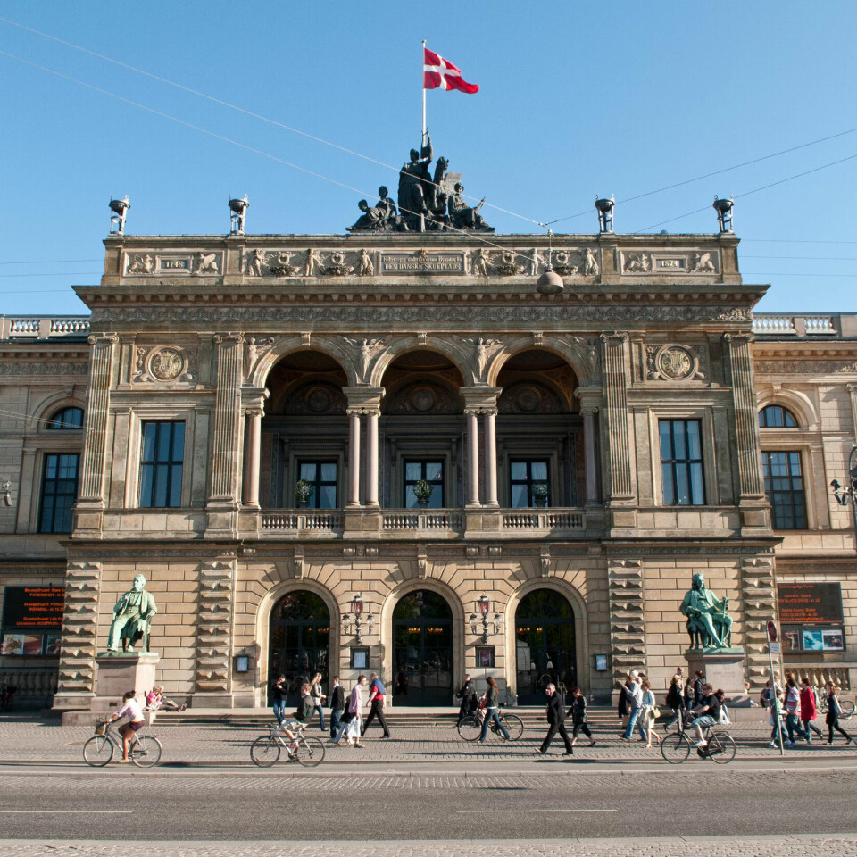Ringer klokkene for det danske teaterfaget?