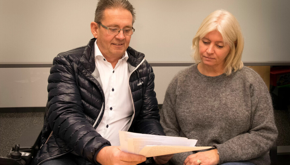FIKK HJELP: Tore Eugen Hansen hadde jobbet systematisk med saken i i lang tid, men virkelig fart i den ble det da hovedtillitsvalgt Anita Dale sendte den til kompetansesenteret i Hordaland. dere til FAgforbundet sentralt, og etter hvert ble det tatt ut stevning mot kommen. Partene ble i et rettsforlik enige om at Tore skulle ansettes. FIKK HJELP: Tore Eugen Hansen hadde jobbet systematisk med saken i i lang tid, men virkelig fart i den ble det da hovedtillitsvalgt Anita Dale sendte den til kompetansesenteret i Hordaland. dere til FAgforbundet sentralt, og etter hvert ble det tatt ut stevning mot kommen. Partene ble i et rettsforlik enige om at Tore skulle ansettes.