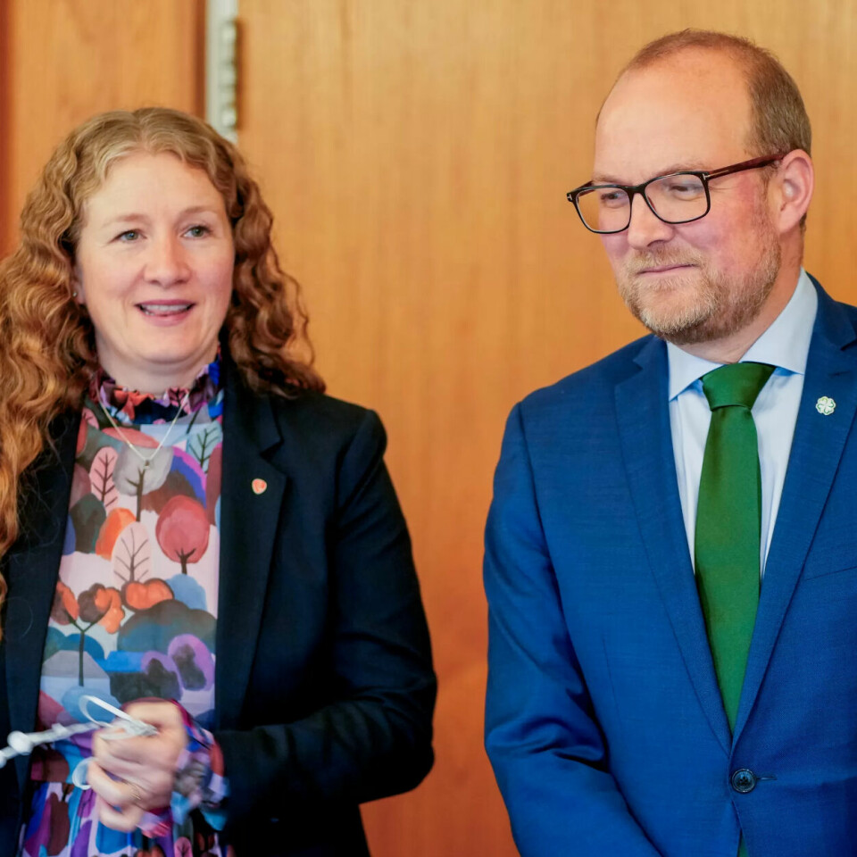 KLARE: Tuva Moflag (Ap) og Ole André Myhrvold (Sp) før forhandlingene om statsbudsjettet for 2025 mellom SV og regjeringspartiene Ap og Sp torsdag. KLARE: Tuva Moflag (Ap) og Ole André Myhrvold (Sp) før forhandlingene om statsbudsjettet for 2025 mellom SV og regjeringspartiene Ap og Sp torsdag.