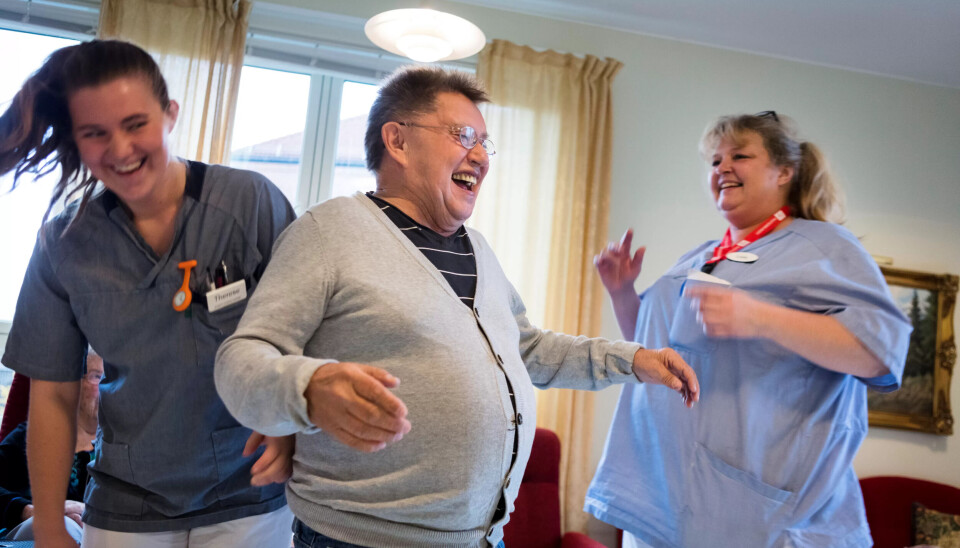 OPPTREDEN: Therese Solvang, Arne Lyngstad og Laila Ferger synger og danser. OPPTREDEN: Therese Solvang, Arne Lyngstad og Laila Ferger synger og danser.