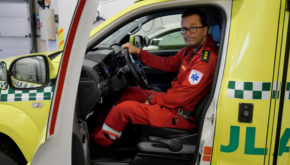 SIKKERHET: Klinikktillitsvalgt Lars Vereide vil ha nasjonale regler for varsling av pasienters voldshistorikk. SIKKERHET: Klinikktillitsvalgt Lars Vereide vil ha nasjonale regler for varsling av pasienters voldshistorikk.