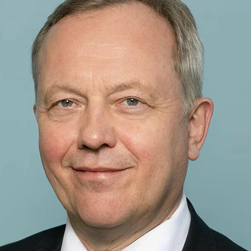 OM OPPFØLGING: – Det interessante for kommunen var hvor mange år skal man holde på med en sykmeldingsoppfølging, sier advokat Nicolay Skarning som har hatt saken for kommunen i siste runde. OM OPPFØLGING: – Det interessante for kommunen var hvor mange år skal man holde på med en sykmeldingsoppfølging, sier advokat Nicolay Skarning som har hatt saken for kommunen i siste runde.
