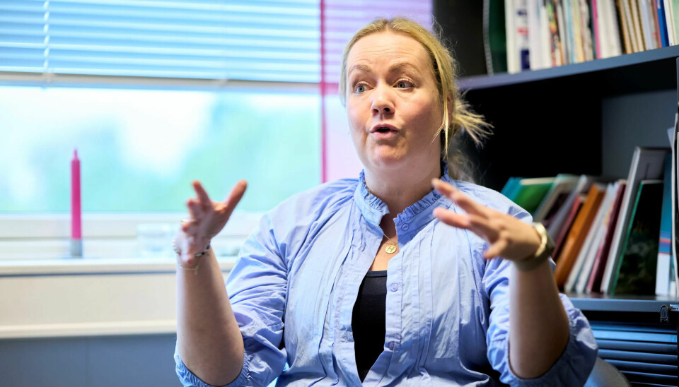 BEDRE SAMARBEID: Pedagogisk leder Hilde Larsen opplever at det å ha ekstra stillinger som går oppå den vanlige bemanninga i barnehagen gir bedre samhold, raushet og helhetstenkning blant de ansatte på de ulike basene. BEDRE SAMARBEID: Pedagogisk leder Hilde Larsen opplever at det å ha ekstra stillinger som går oppå den vanlige bemanninga i barnehagen gir bedre samhold, raushet og helhetstenkning blant de ansatte på de ulike basene.