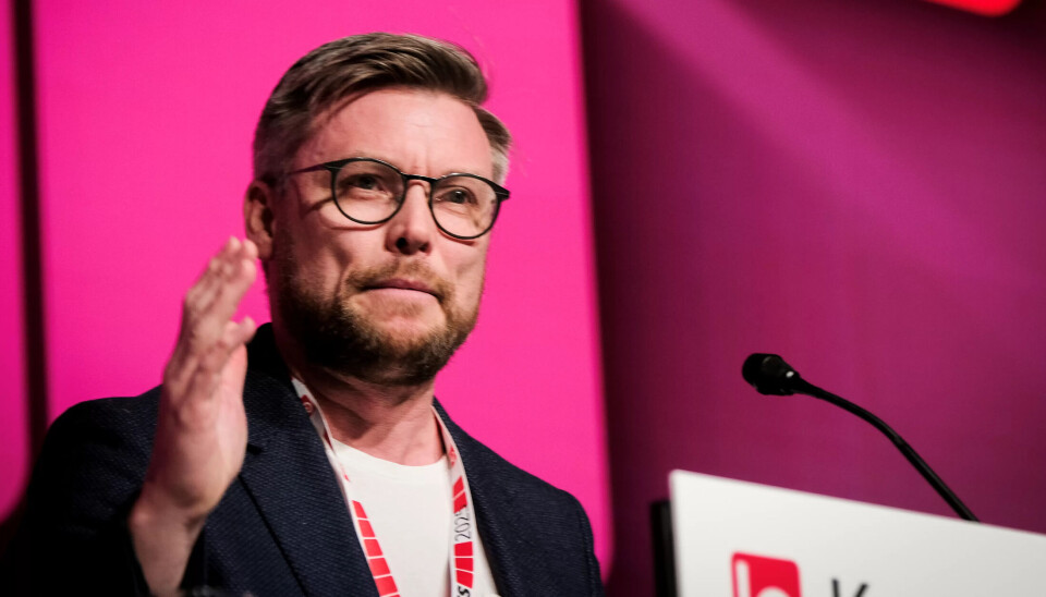 MOT LEKSER: Lekser i seg selv er en forskjellsdriver som øker de sosial forskjellene, hevder Fagforbundets Tarjei Leistad i forslaget om leksefri skoler. MOT LEKSER: Lekser i seg selv er en forskjellsdriver som øker de sosial forskjellene, hevder Fagforbundets Tarjei Leistad i forslaget om leksefri skoler.