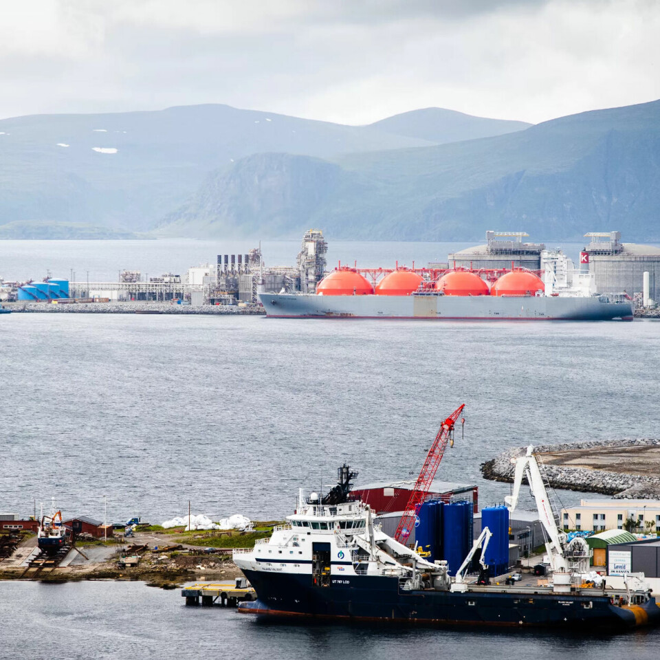 Støre bekrefter: Regjeringen går inn for elektrifisering av Melkøya