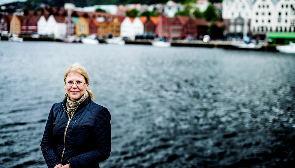 I STREIK: Merethe Sutton i Bergen mener det er uforståelig at ikke NHO Reiseliv går med på å gi de ansatte lokale forhandlinger. I STREIK: Merethe Sutton i Bergen mener det er uforståelig at ikke NHO Reiseliv går med på å gi de ansatte lokale forhandlinger.