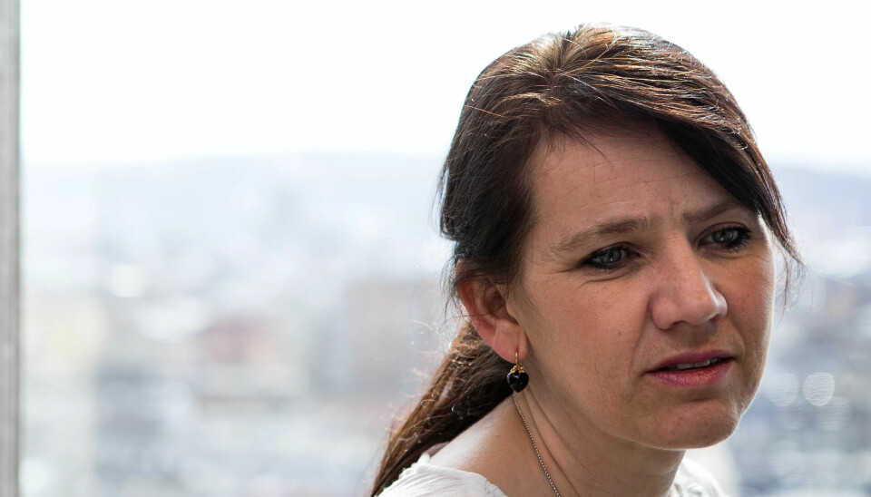 Spekter-sjef Anne-Kari Bratten mener mange jobber deltid for å få tid til shopping.. Spekter-sjef Anne-Kari Bratten mener mange jobber deltid for å få tid til shopping..