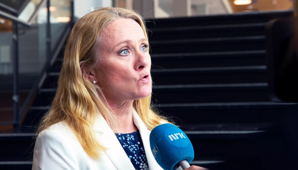 Arbeids- og sosialminister Anniken Hauglie (H) mener pensjonistene får en god inntektstøkning. Arbeids- og sosialminister Anniken Hauglie (H) mener pensjonistene får en god inntektstøkning.