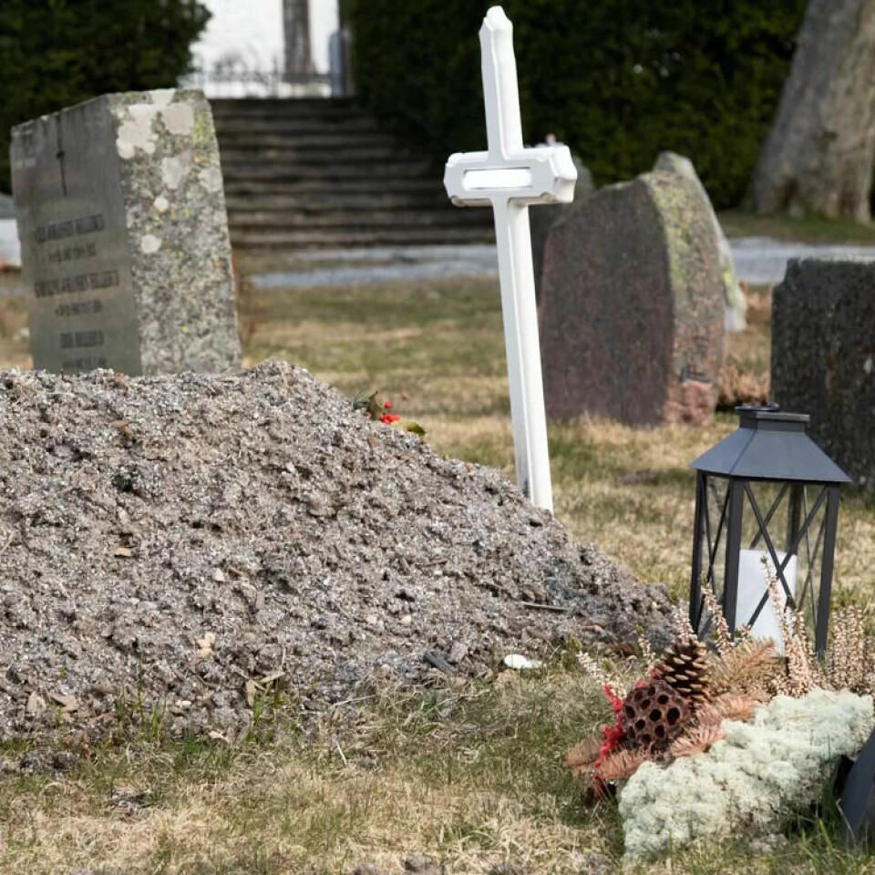 Slik skal helsemyndighetene sikre at gravferder ikke tar livet av folk