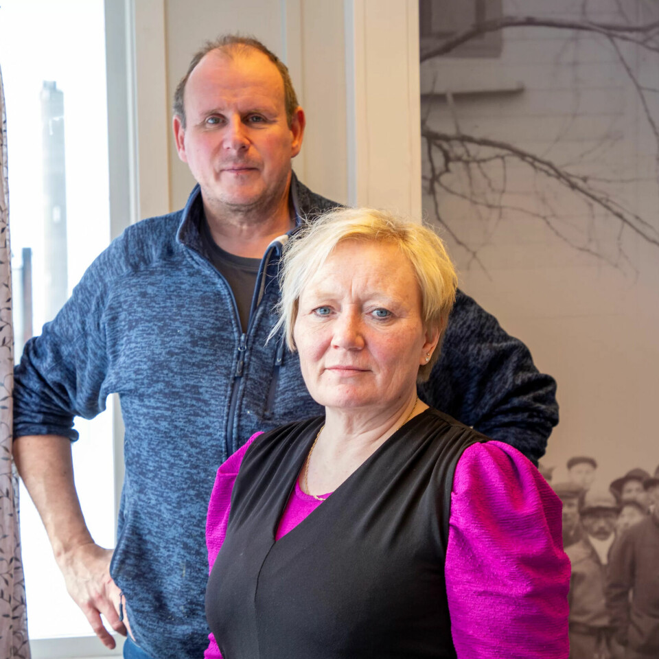 KREVENDE SITUASJON: Bjørn Johansen, leder av LO i Troms, Finnmark og Svalbard og leder i Fagforbundet Sølvi Gullhav støtter 100 prosent oppunder sanksjonene. Men de er engstelige for konsekvensene for Sør-Varanger kommune. KREVENDE SITUASJON: Bjørn Johansen, leder av LO i Troms, Finnmark og Svalbard og leder i Fagforbundet Sølvi Gullhav støtter 100 prosent oppunder sanksjonene. Men de er engstelige for konsekvensene for Sør-Varanger kommune.