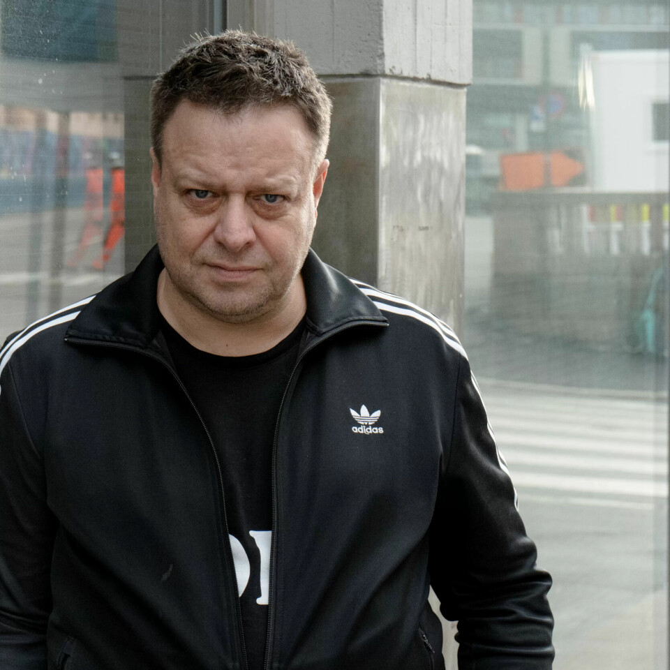VIKTIGE GREP: Ventetida på telefon må ned, ansatte må få skikkelig opplæring i håndtering av vold og trusler og ledelsen har et viktig ansvar – dette er det viktigste budskapet fra Arne Hernes for å bedre sikkerheten til de ansatte i Nav. VIKTIGE GREP: Ventetida på telefon må ned, ansatte må få skikkelig opplæring i håndtering av vold og trusler og ledelsen har et viktig ansvar – dette er det viktigste budskapet fra Arne Hernes for å bedre sikkerheten til de ansatte i Nav.